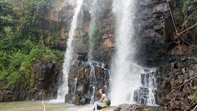 Thác Dray Drak thuộc xã Cư Pơng, huyện Krông Búk (Ðác Lắc) - một điểm đến nhiều tiềm năng để phát triển du lịch.