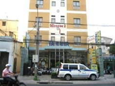 Cơ ngơi của Phan Thanh Hóa.