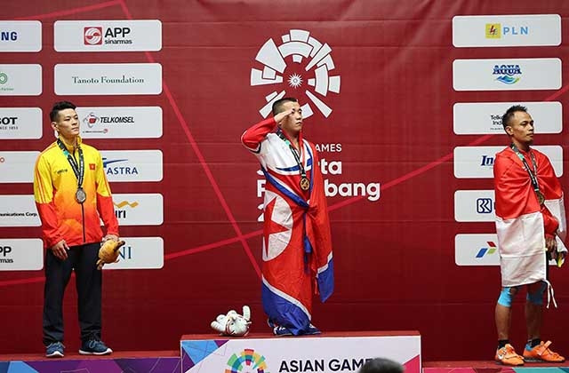 Đô cử Thạch Kim Tuấn vuột mất tấm HCV khá đáng tiếc ở hạng cân sở trường 56 kg.