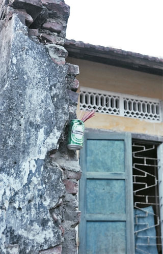 Bát nhang Heineken.