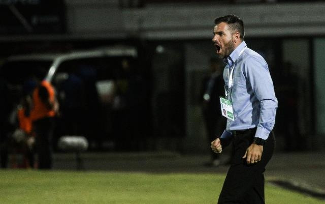 HLV Simon McMenemy chính thức mất việc ở tuyển Indonesia sau trận thua tuyển Việt Nam. (Ảnh: PSSI)