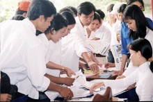 Thí sinh "nóng ruột"<br>trước ngày thi đại học!