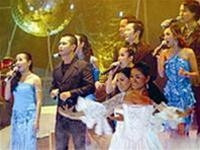 Một tiết mục trong chương trình "Bài hát Việt 2005"