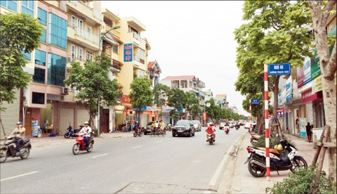 Tuyến đường Thanh Nhàn được cải tạo khang trang, rộng rãi.