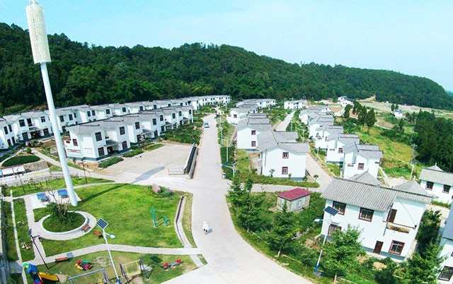 Một khu tái định cư cho người nghèo ở Ba Châu, Tứ Xuyên (Trung Quốc).