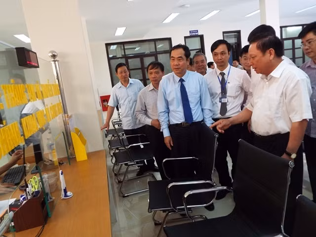 Trung tâm hành chính công tỉnh Hòa Bình chính thức hoạt động từ ngày 1-8