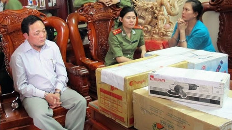 Cơ quan An ninh điều tra Công an tỉnh Quảng Trị bắt tạm giam Nguyễn Thanh Thúy và Mẫn Thị Duyên ngày 28-10-2013.