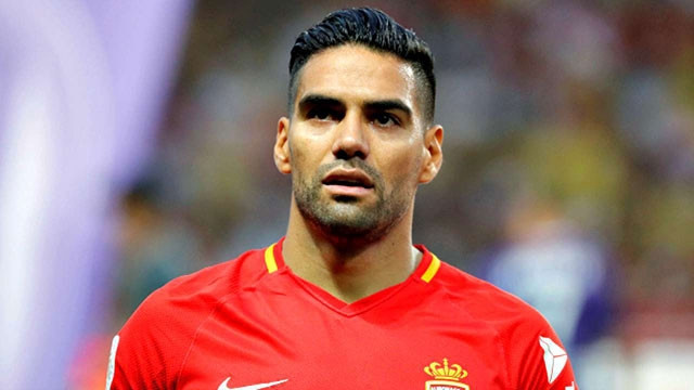 Radamel Falcao có thể gia nhập Lazio hoặc AC Milan
