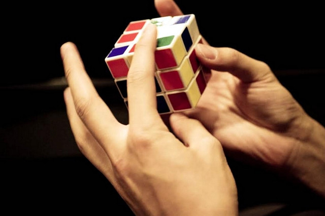 Giải thuật khối Ru-bíc.