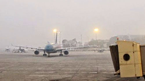 Tạm ngừng khai thác tám chuyến bay do thời tiết xấu tại Hải Phòng