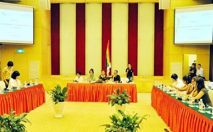 Xóa bỏ những định kiến và kỳ thị về người đồng tính