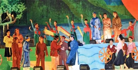 Hát ví phường vải tại Liên hoan Dân ca, ví giặm xứ Nghệ, năm 2012.