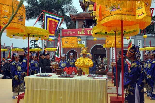 Quang cảnh lễ Tế Đền Xã Tắc.