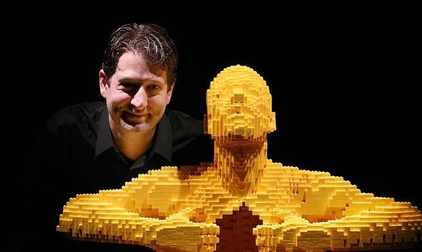 Tạo hình Superman từ miếng ghép Lego