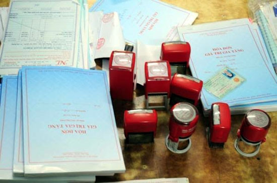 Tang vật thu được của Ngô Thị Quyên.