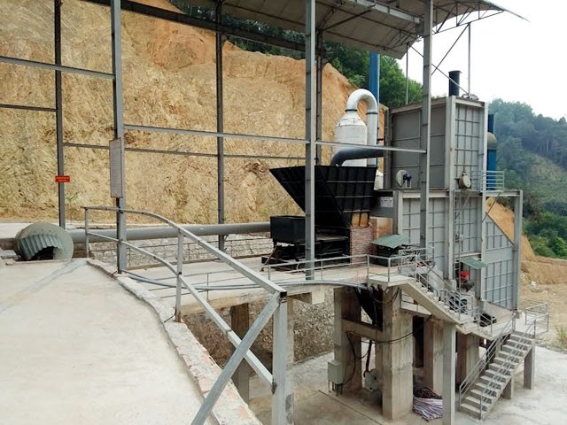 Rác thải sinh hoạt trên địa bàn TP Bắc Cạn được thu gom, phân loại, lần lượt được đưa vào ba lò đốt liên hoàn tại Nhà máy xử lý rác thải.