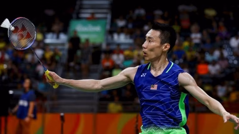 Lee Chong Wei đã lội ngược dòng ngoạn mục để đánh bại kỳ phùng địch thủ Lin Dan, qua đó giành quyền vào chơi trận chung kết đơn nam cầu lông Olympic Rio 2016. (Ảnh: Reuters)