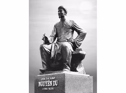 Ứng xử văn hóa với văn chương Kiều của Lưu Trọng Lư