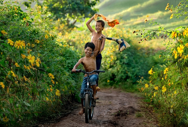 Niềm vui đón xuân về.Ảnh: Hồ Anh Tiến