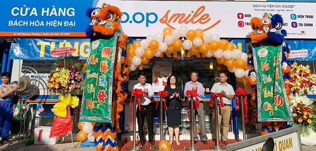 Thực tập sinh động cho sinh viên tại Co.op Smile