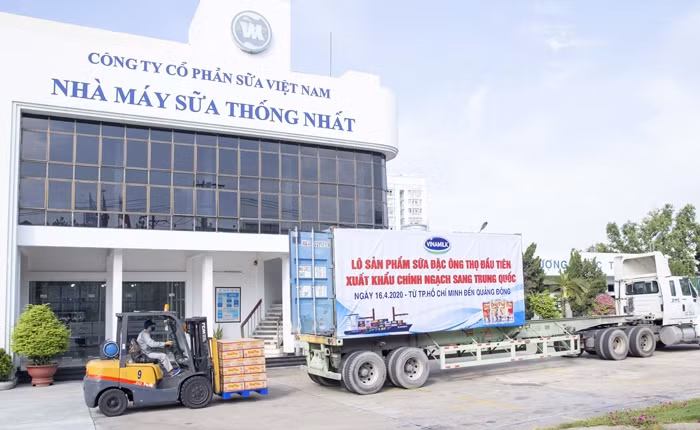 Vượt trở ngại Covid-19, Vinamilk xuất khẩu sữa qua Trung Quốc