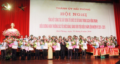 Hải Phòng biểu dương, tôn vinh 110 tổ chức cơ sở Đảng và 60 đảng viên tiêu biểu