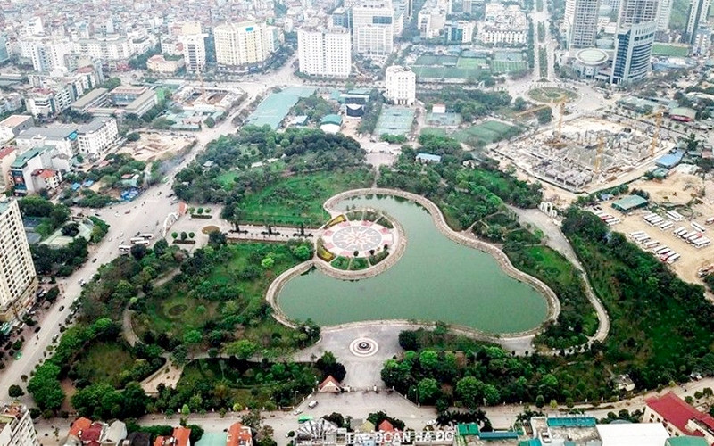 Một góc công viên Cầu Giấy (Hà Nội).