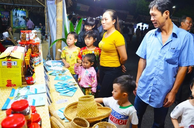 Một gian hàng của trung tâm tại sự kiện.