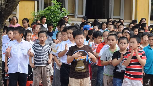 Tỷ lệ giới tính khi sinh ở nước ta hiện nay là 115,1 trai/100 gái. Ảnh: SONG ANH