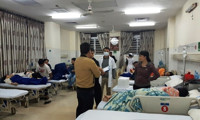 Một số bệnh nhân đang nằm điều trị tại Bệnh viện đa khoa Thiện Hạnh.