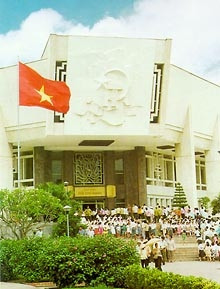 Chuyện kể từ Bảo tàng về Bác Hồ