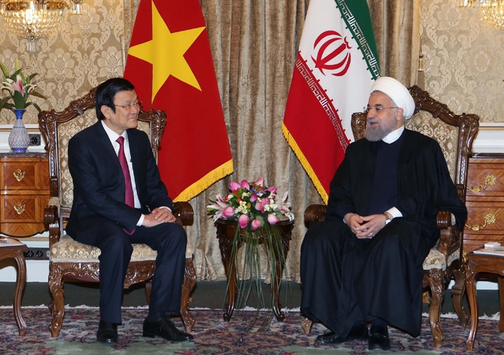 Chủ tịch nước Trương Tấn Sang hội đàm với Tổng thống I-ran H.Ru-ha-ri. 