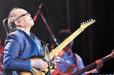 Nghệ sĩ Nguyên Lê: Âm nhạc cho tôi trở về nguồn cội