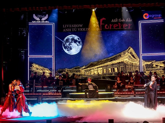 Nghệ sĩ Anh Tú phiêu trong bản nhạc "Fate - Nhân duyên", nhạc phim "Nhà vua và chàng hề".