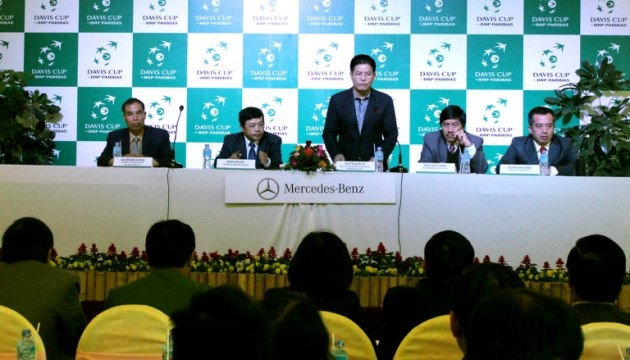 Quang cảnh buổi họp báo. 