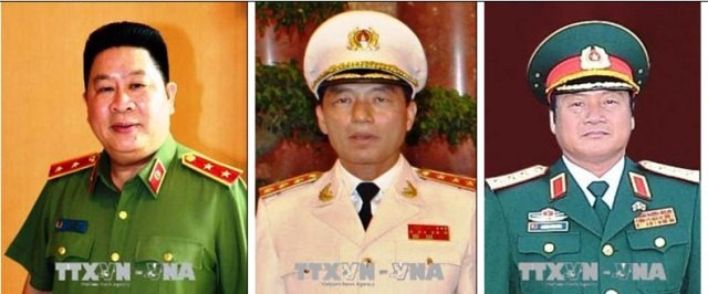 Đồng chí Trung tướng Bùi Văn Thành, đồng chí Thượng tướng Trần Việt Tân, đồng chí Thượng tướng Phương Minh Hòa (từ trái qua phải). Ảnh: TTXVN