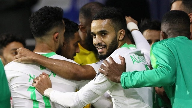 Các cầu thủ A-rập Xê-út ăn mừng bàn thắng vào lưới Lebanon. (Ảnh: AFC)