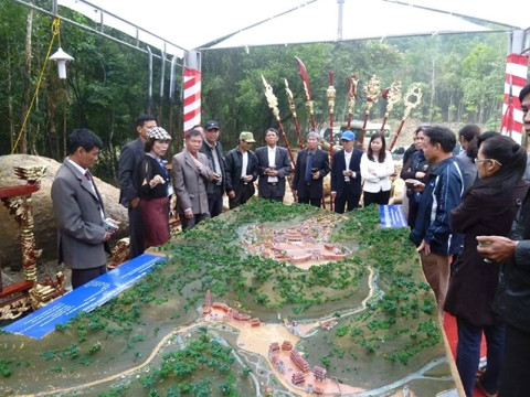 Tọa đàm lấy ý kiến của các học giả, nhà nghiên cứu tại khu phim trường cổ trang Yên Tử.