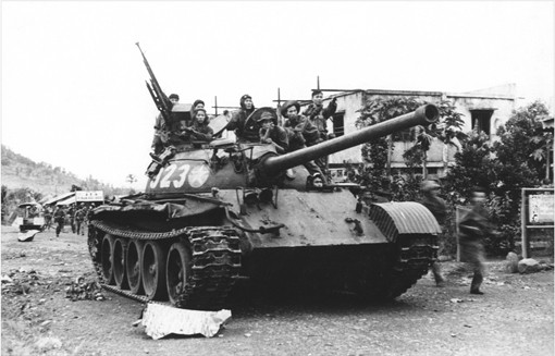 Giải phóng Phước Long. (Ảnh báo Bình Phước)