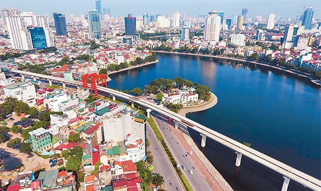 Hạ tầng đô thị quận Đống Đa đang được đầu tư xây dựng đáp ứng yêu cầu phát triển. Ảnh: HOÀNG HÀ