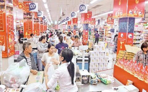 Các nhà bán lẻ trong nước như Saigon Co.op luôn nỗ lực cải thiện việc đáp ứng nhu cầu mua sắm của người tiêu dùng.