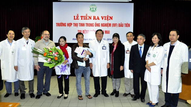 Bệnh viện Bạch Mai thực hiện thành công kỹ thuật thụ tinh trong ống nghiệm