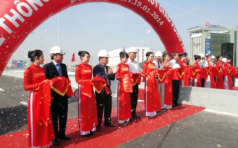 Thông xe cầu vượt vòng xoay Vũng Tàu và cầu nhánh cầu Hóa An mới