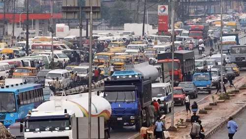 Đường phố ở TP La-gốt của Ni-giê-ri-a.