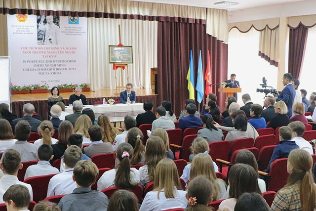 Quang cảnh buổi hội thảo.