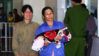 Một trong ba cháu bé sơ sinh tử vong do sự cố vắc-xin viêm gan B tại Quảng Trị. 