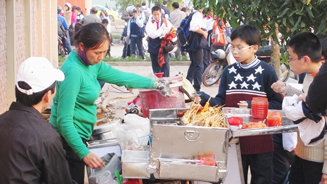 Bim bim cổng trường