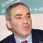 Cựu vô địch cờ vua thế giới Garry Kasparov bị bắt