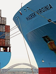 Maersk tăng dịch vụ vận tải biển tại Việt Nam