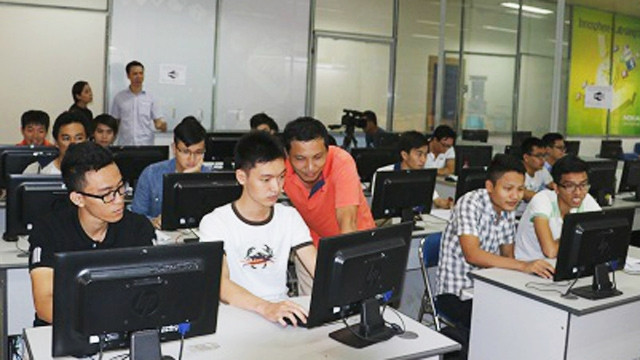 Khóa học từ cơ bản đến nâng cao về công nghệ Blockchain vào tháng 8 tới